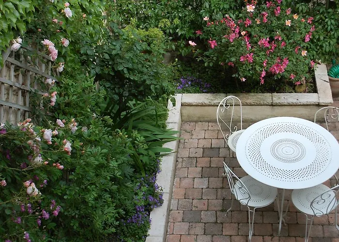 Oda ve Kahvaltı Maison Conti