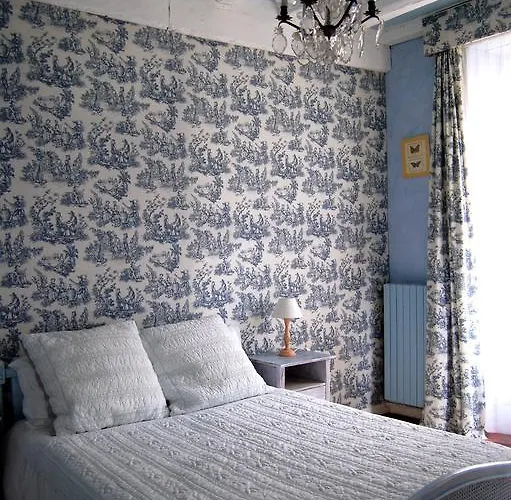 Maison Conti Oda ve Kahvaltı Montmirail (Sarthe)